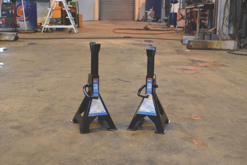 Hilka Pro-Craft 3 Tonne Ratchet Axle Stands