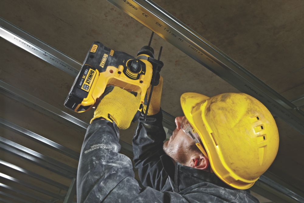 DeWalt DCH253N-XJ 3.1kg 18V Li-Ion XR  Cordless SDS Plus Drill - Bare