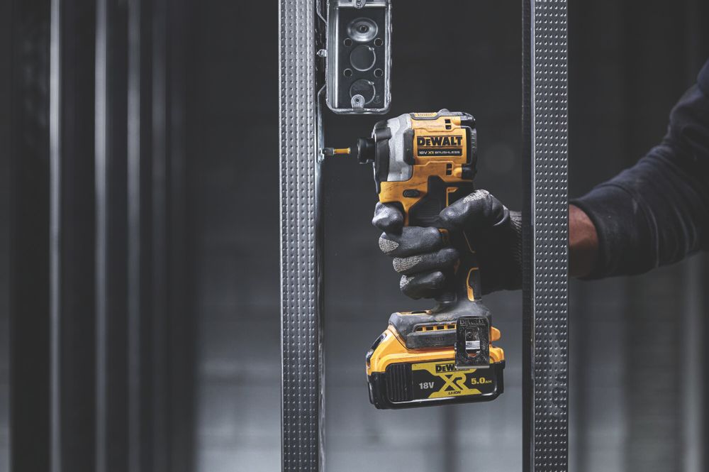 DeWalt DCF850N-XJ 18V Li-Ion XR Brushless Cordless Impact Driver - Bare